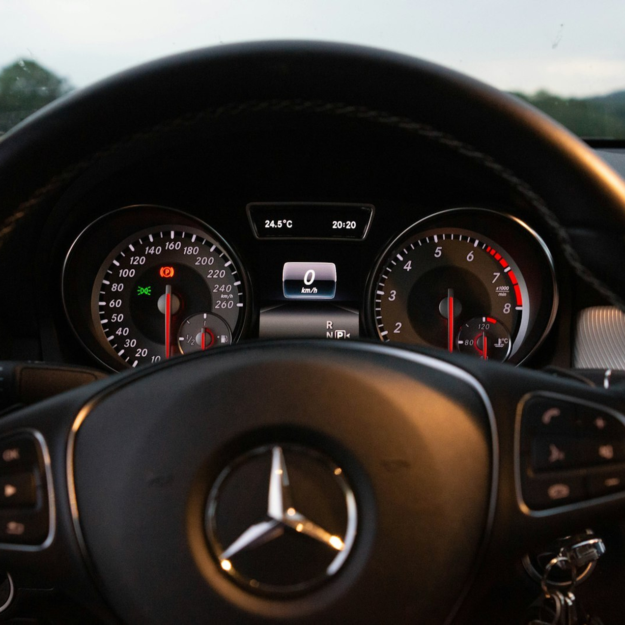 Продолжай движение с нами