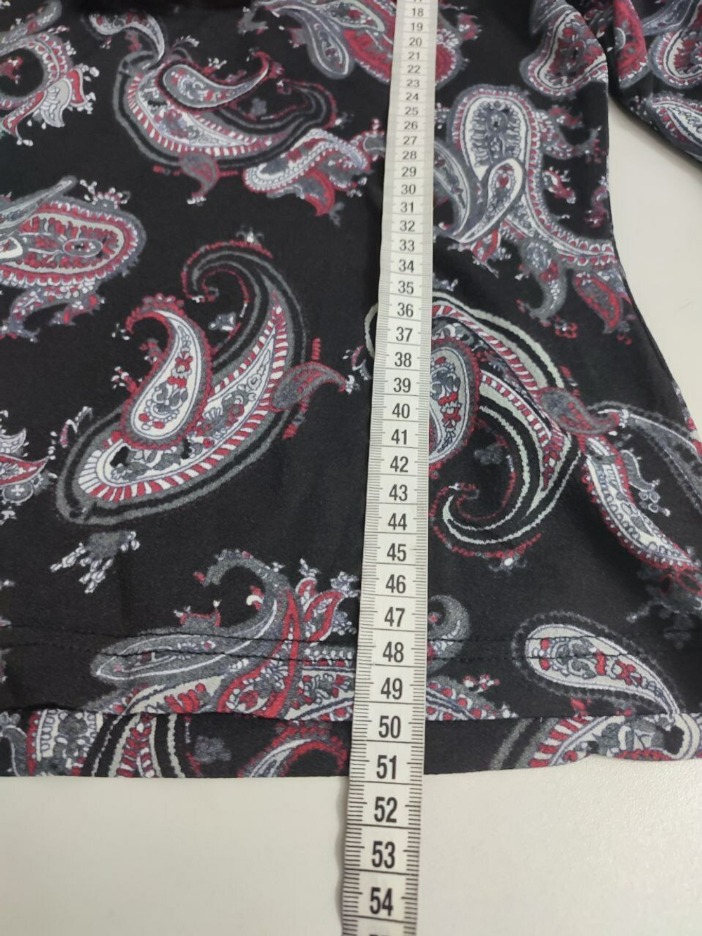 Джемпер необычный 42 размер