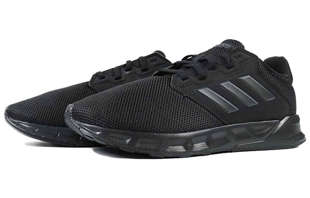 Кроссовки Adidas Showtheway
