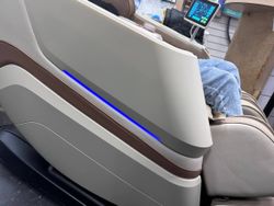 Массажное кресло YOSHI iORi