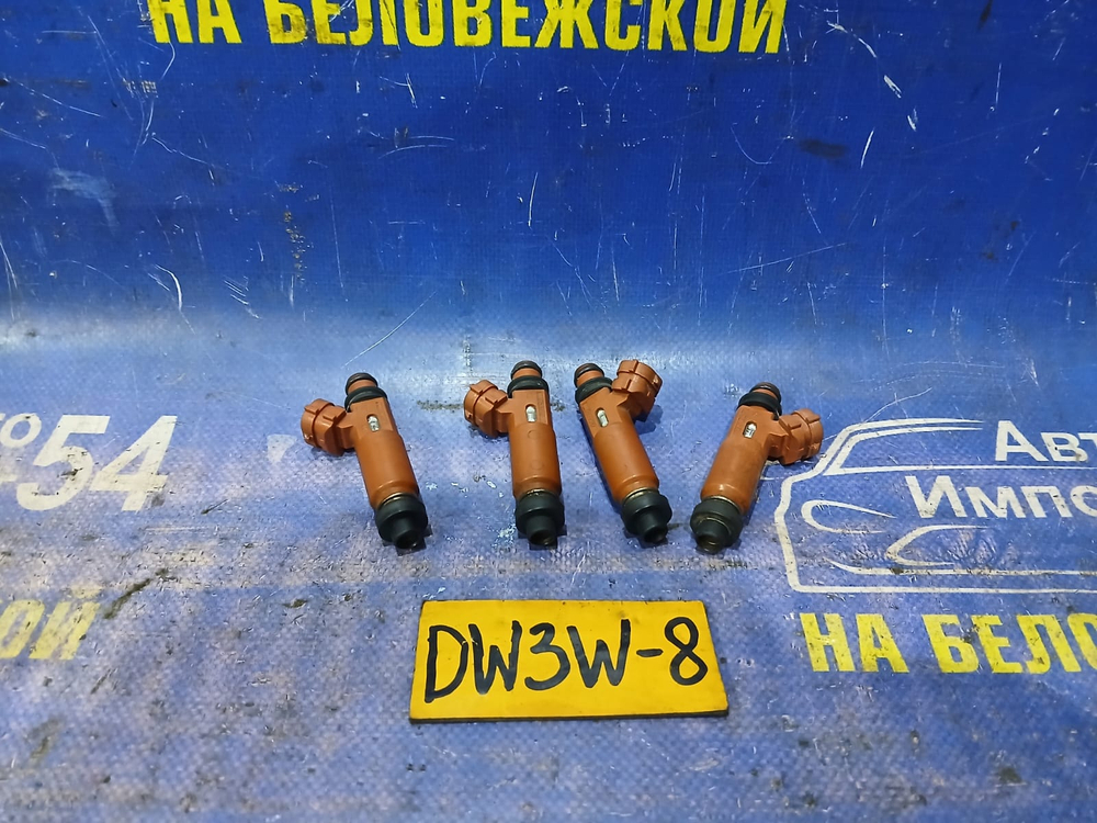 Форсунка топливная MAZDA DEMIO 1998