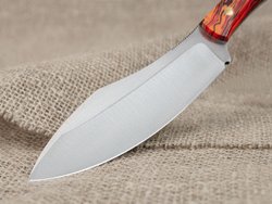 Нож для бушкрафта "Канадец XL", сталь VG-10/Elmax, рукоять микарта (красно-оранжевая)