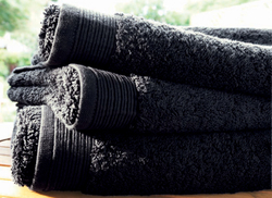 Полотенце UNI ANTHRACITE темно Blanc des Vosges 70x140 Серый