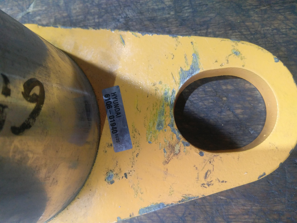 Палец 61Q6-01940