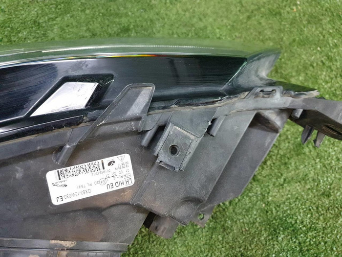 Фара левая Jaguar F-PACE (2016-2020) ксенон