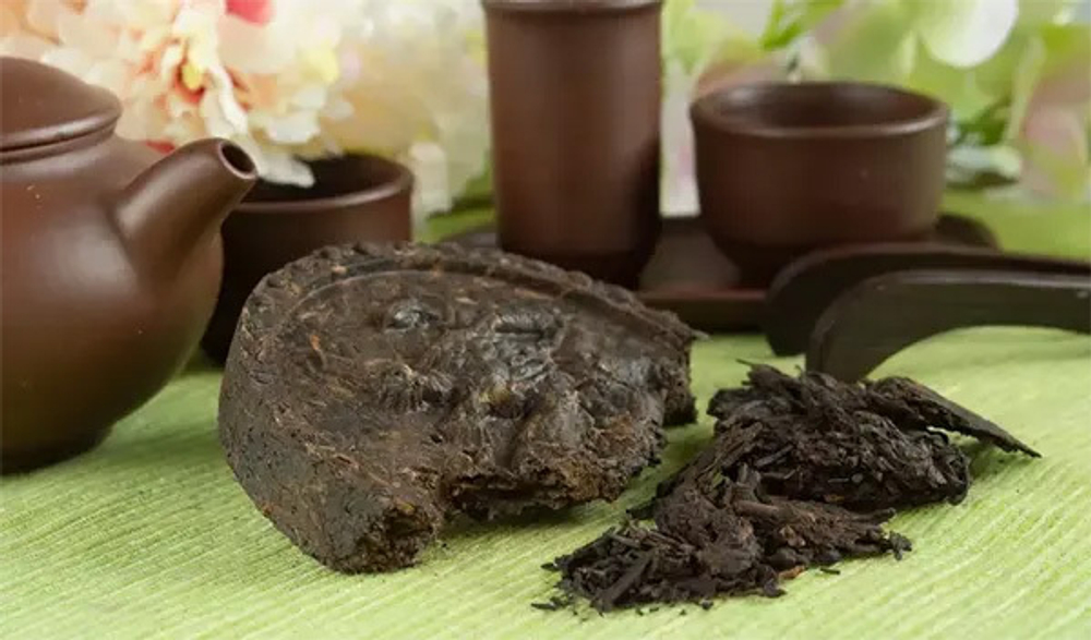 Пуэр Императора (Shu Puer Bing) (2014 Провинция Юньнань Denfu Tea Factory 10 лет) РЧК 100г