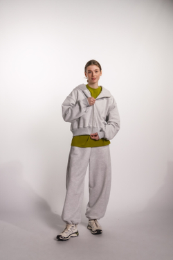 Худи на молнии укороченная из светло-серого футера меланж, без начеса