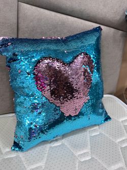 Подушка Декор ПАЙЕТКИ