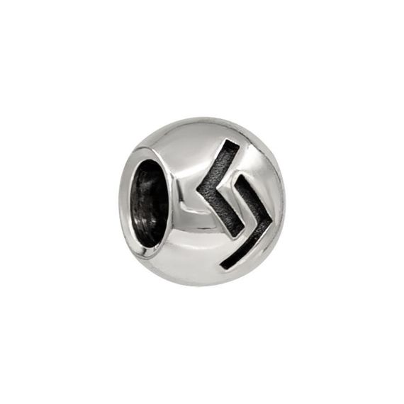 Шарм с руной Йера - подвеска из серебра 925 пробы скандинавский оберег, вид полубоком