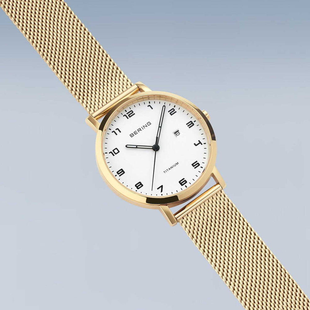 Женские наручные часы Bering 18634-334