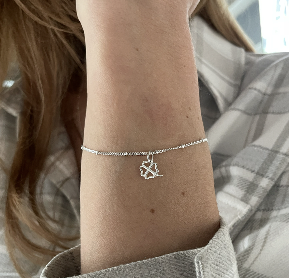 подвес клевер с выбором вида браслета