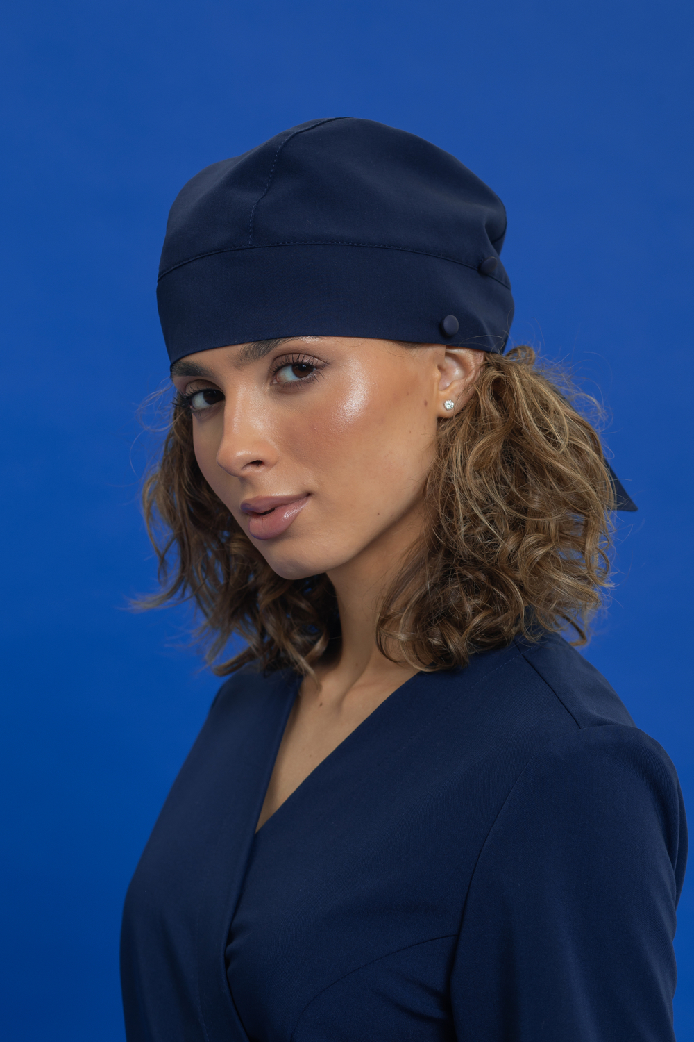 Шапочка с фиксаторами женская