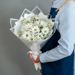 Воздушный букет с ромашками