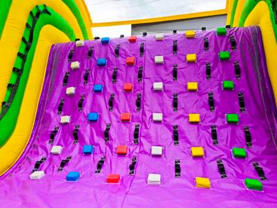 Надувной батут «Длинная полоса препятствий» 16*4*5 м