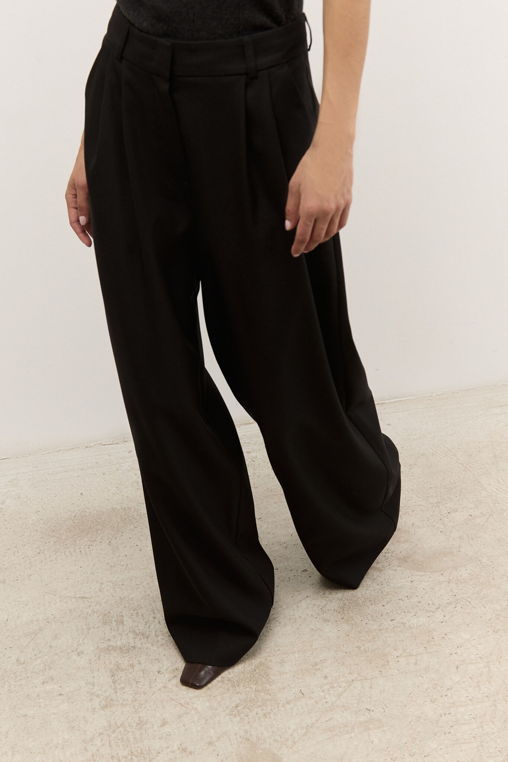 Брюки палаццо из полушерсти