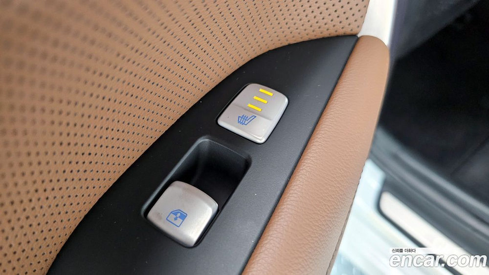 Genesis G70 2.2D (11.2019)