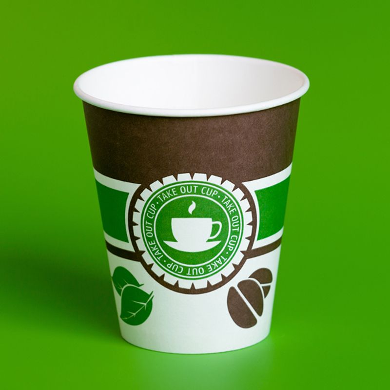 Бумажные стаканы с логотипом. Кофе в бумажном стакане. Кофейный стаканчик. Бумажный стаканчик. Стаканчик под кофе.