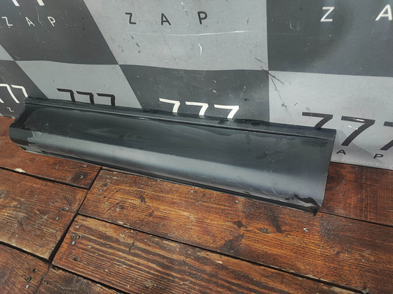 Накладка двери задней левой Mazda CX-5 2 (KF) 17-нв Б/У Оригинал KB7W51RD1