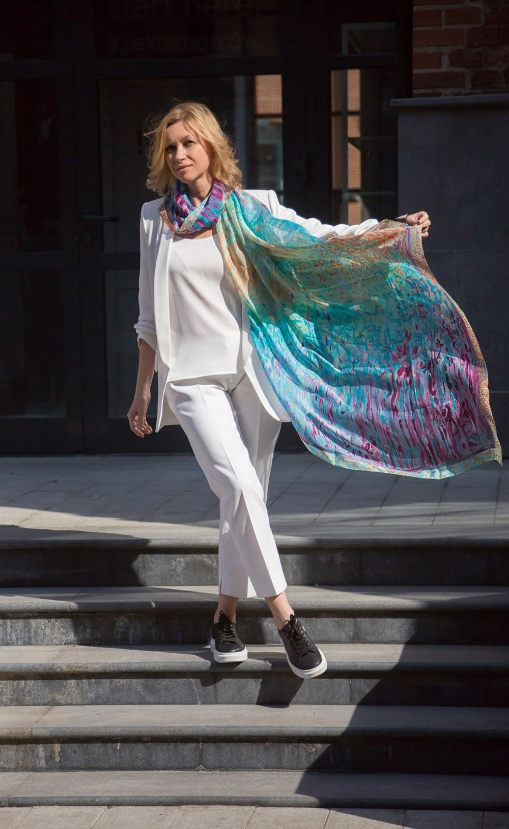 Шаль 135x135 Petrusse Lily Turquoise LILY_T