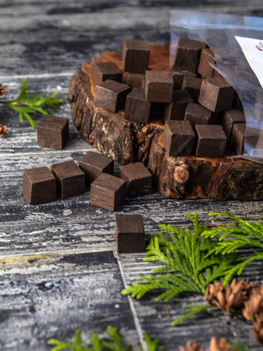 Кубики дубовые сильной обжарки (Кавказ), 200 г