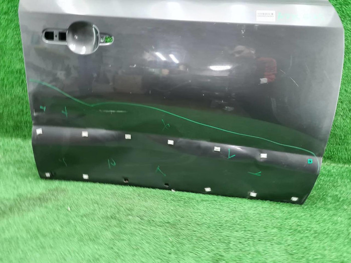 Дверь передняя правая Hyundai Tucson 1 JM (04-10)