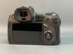 Canon EOS R 677.000 кадров