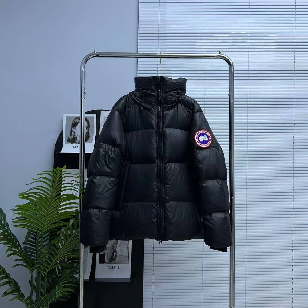 Пуховик Canada Goose