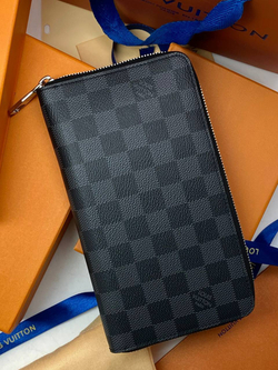Кошелёк Louis Vuitton
