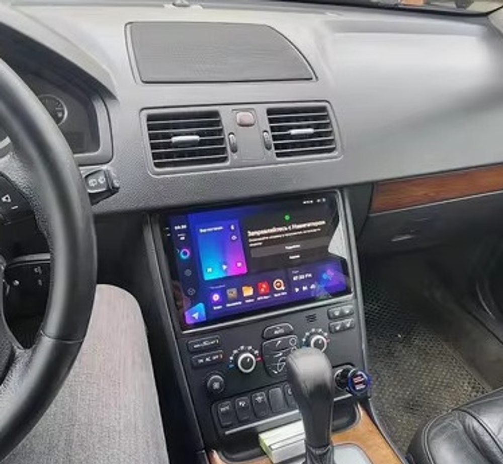 Магнитола для Volvo XC90 2002-2014 (рамка вниз) - FarCar XXL10-9560F2 монитор 10.36" 2K QLED на Android 14, TS20, 8+256Гб, CarPlay, 4G SIM-слот