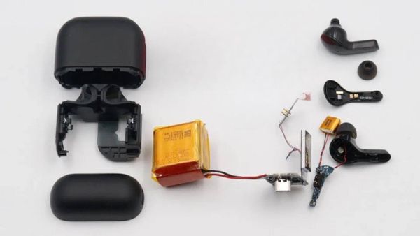 Самые маленькие наушники - повербанк на рынке - GoGadget City BudsXL. Беспроводные наушники с батареей 2000 mah
