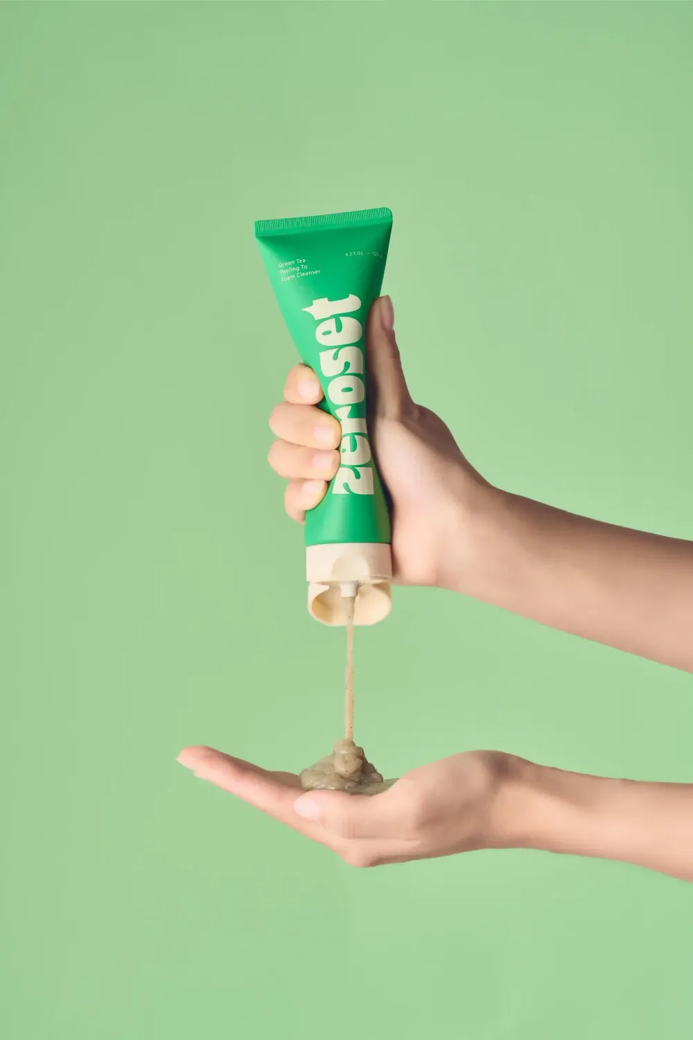 ZEROSET Очищающая пенка-пилинг с зелёным чаем Green Tea Peeling To Foam Cleanser (120 г)