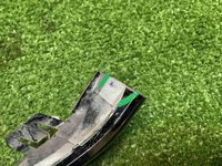 Накладка переднего бампера правая Hongqi HS5 19-нв