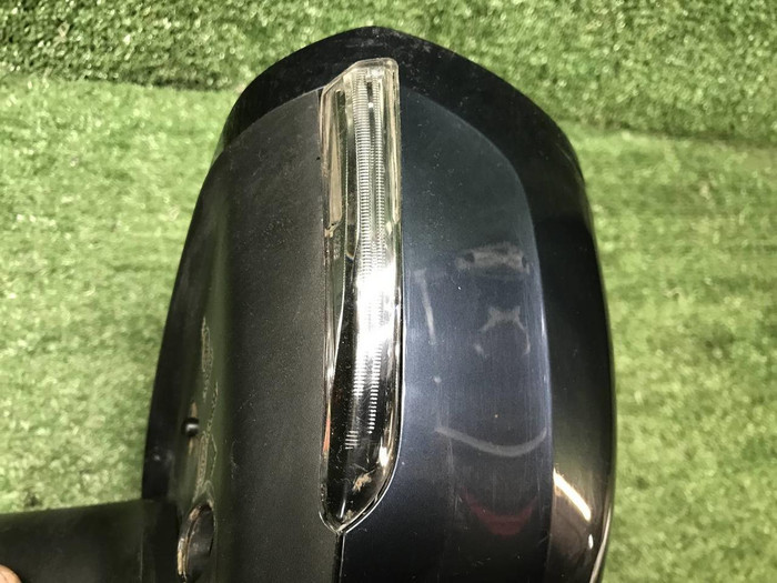 Зеркало правое Volvo XC60 2 (2017-н.в.) 15 конт.