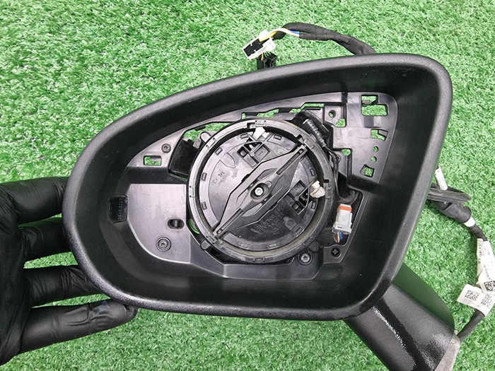 Зеркало левое Mercedes CLA C118 (19-нв) 12 конт.