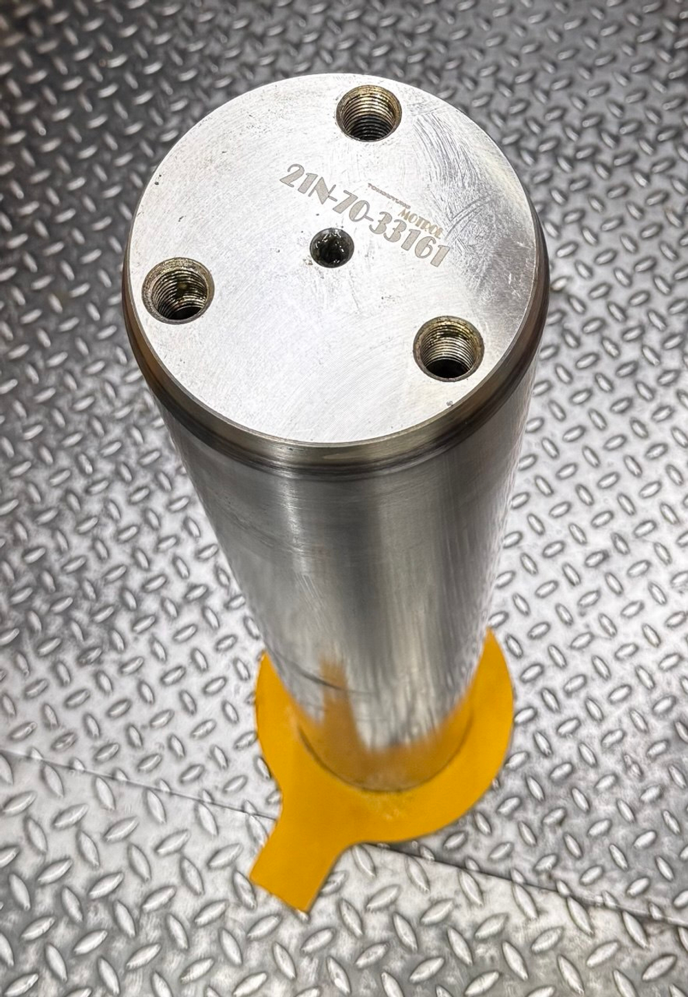 Палец 21N-70-33161