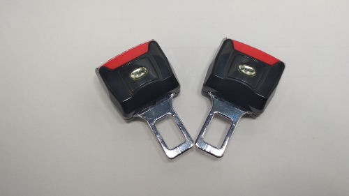 Заглушка ремня безопасности с замком черная