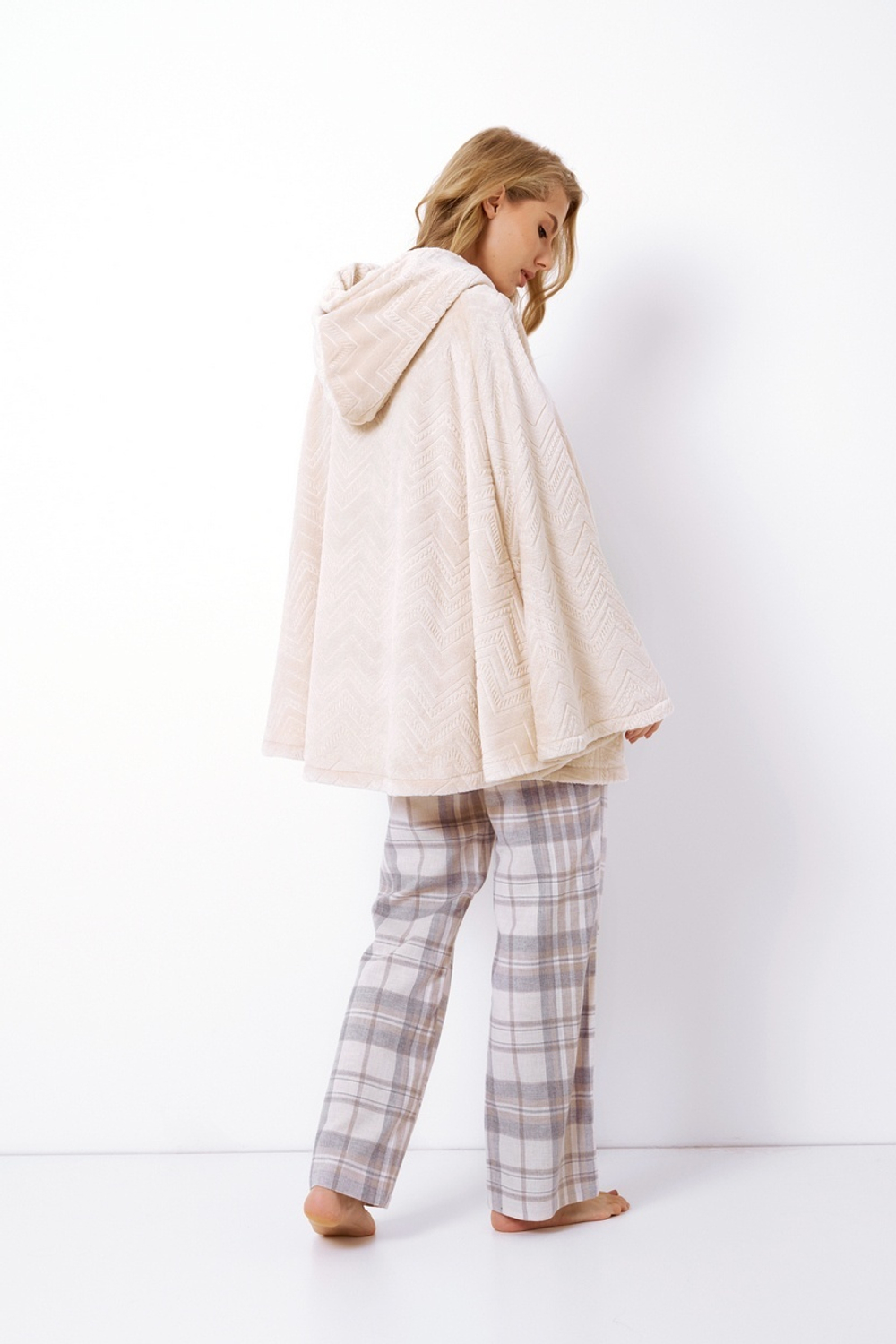 ZAHRA SWEATER Пончо женское ARUELLE