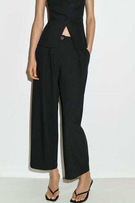 ZARA БРЮКИ CARROT FIT СО СКЛАДКАМИ, ЧЕРНЫЙ