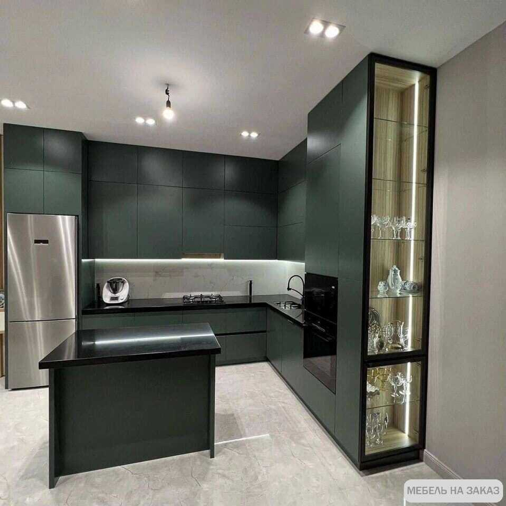 Кухня на заказ Изумрудик