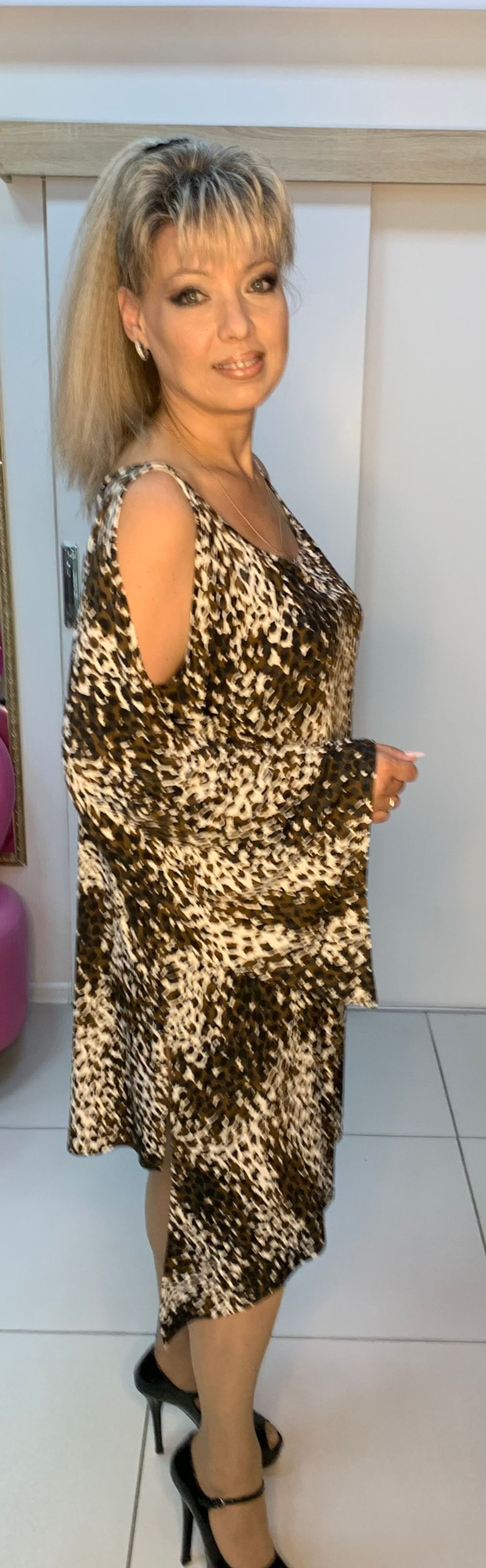 Туника-платье с "вынутыми" плечиками