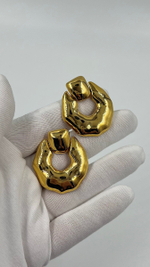 Серьги в стиле door knocker