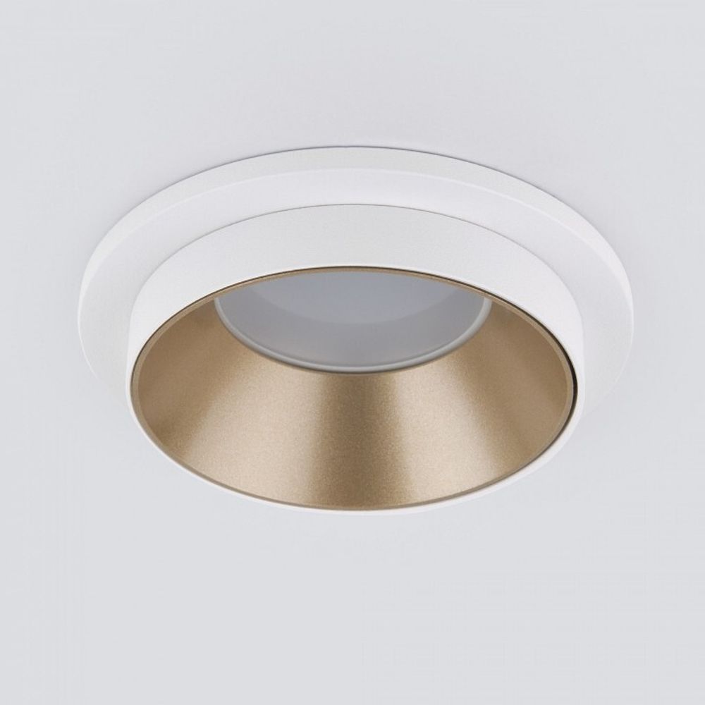 Встраиваемый светильник Elektrostandard Solar a053343