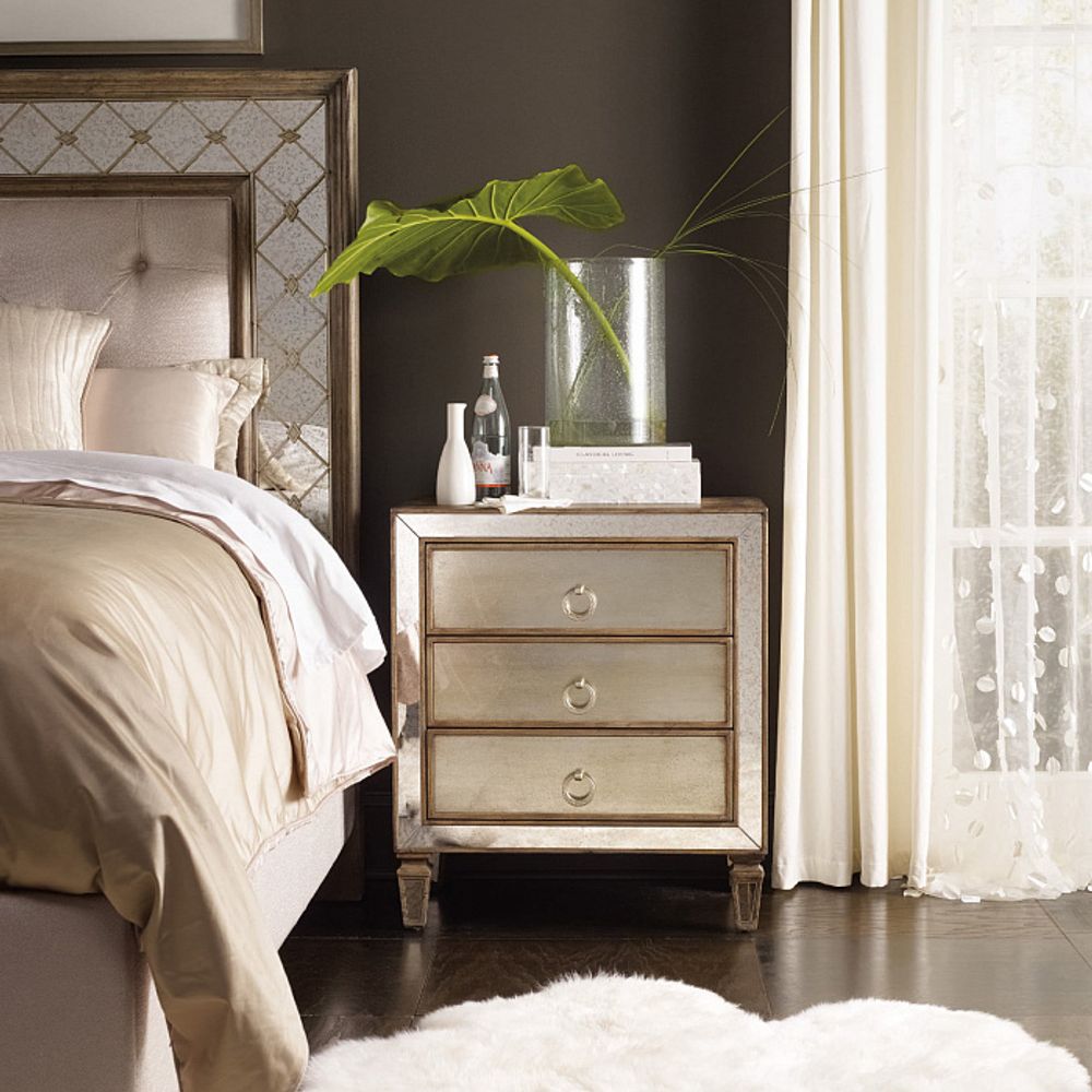 Прикроватная тумба "Зазеркалье"