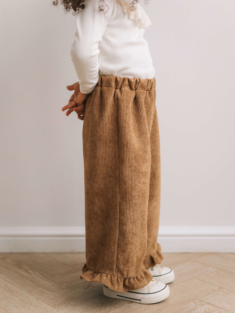 Вельветовые брюки с рюшками, Кэмел