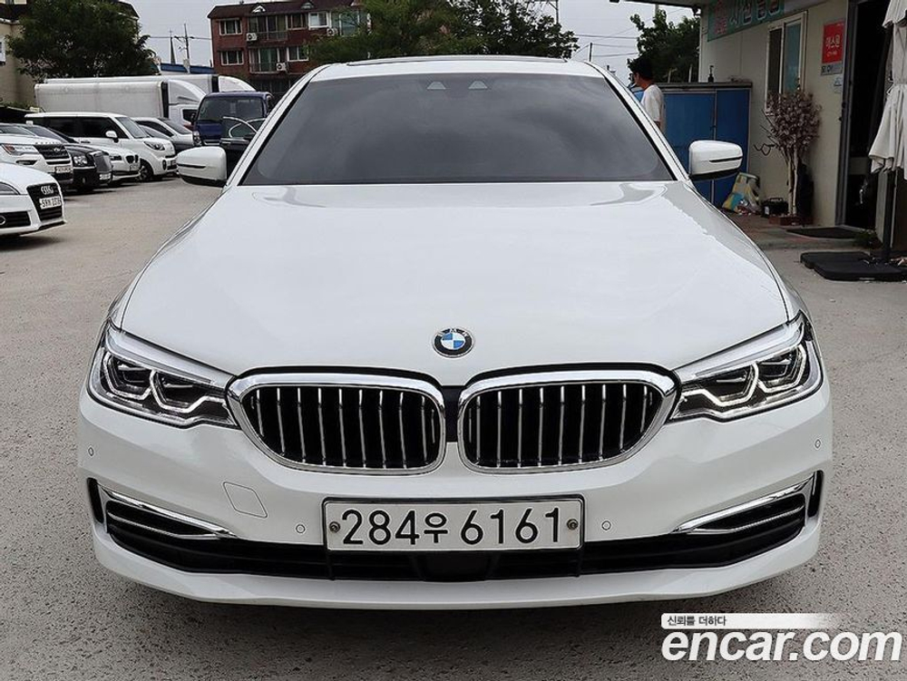 BMW 5 Series (G30) 530i xDrive Luxury Plus (11.2019)