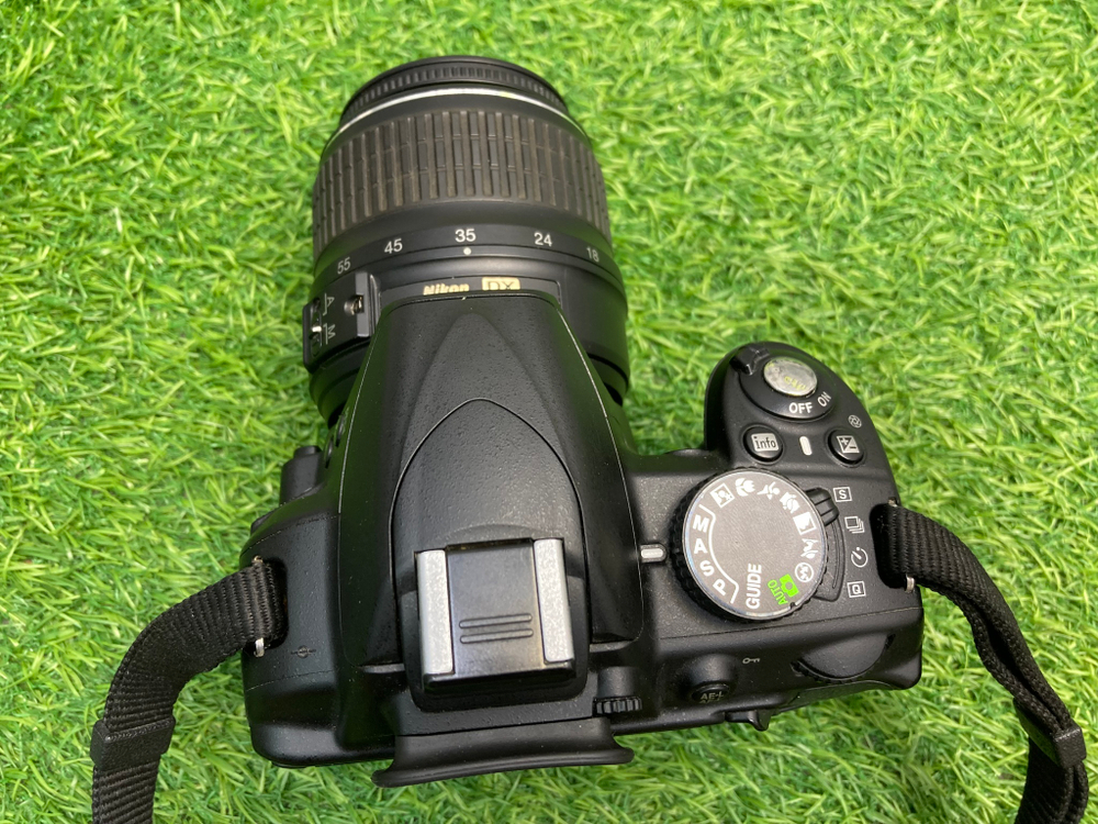 Nikon D3100 Kit 18-55mm 7.500 кадров