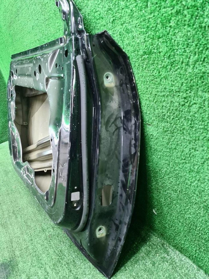 Дверь передняя левая Tesla Model Y (2020-н.в.)