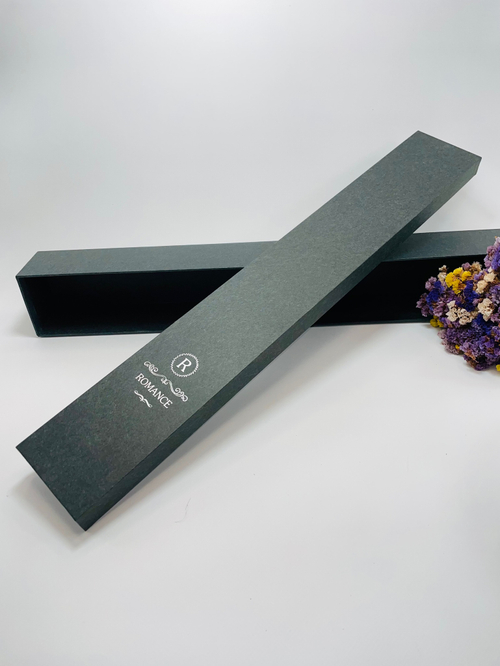 Коробка пенал цветка ROMANCE Черная