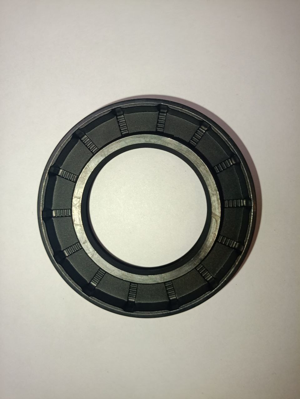 Сальник ( манжета армированная )ТС 37x62x10 NBR