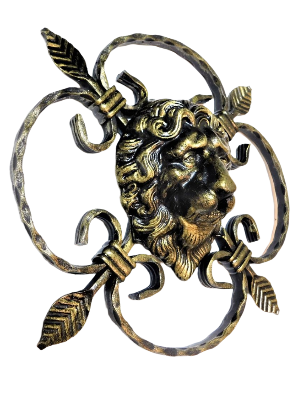 Декоративный кованый элемент из стали Лев 30х30 см. Ручная работа, патина золотая бронза